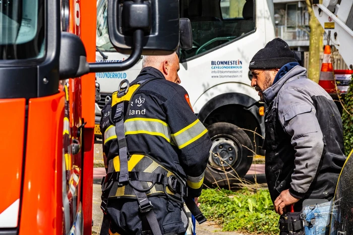 Man komt vast te zitten in hoogwerker