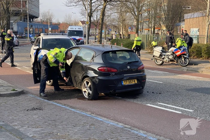 Politie ramt auto na achtervolging