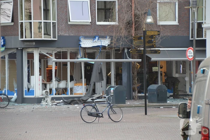 Veel schade bij plofkraak in zonnestudio Sunday's