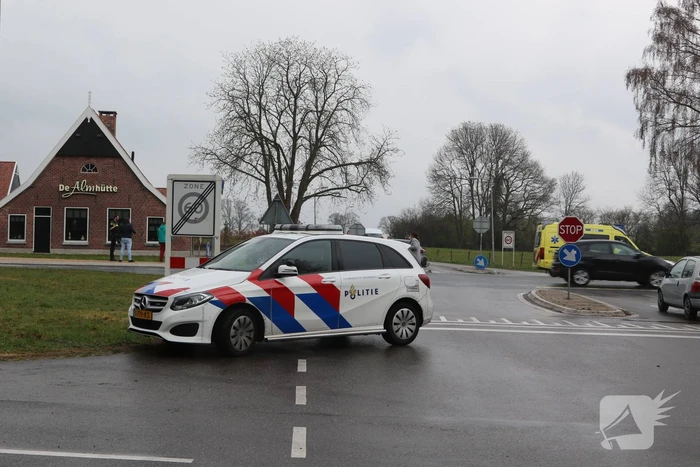 Persoon gewond bij aanrijding op kruising