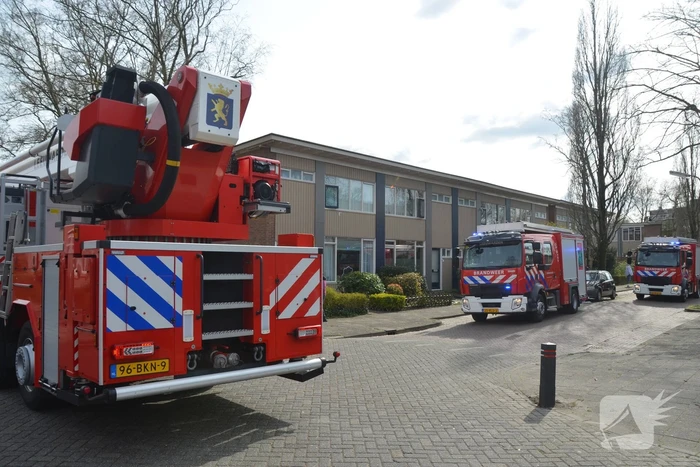 Brand in keuken van woning in Jan van Scorelbuurt