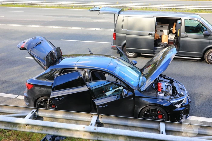 Snelweg afgesloten na politieachtervolging