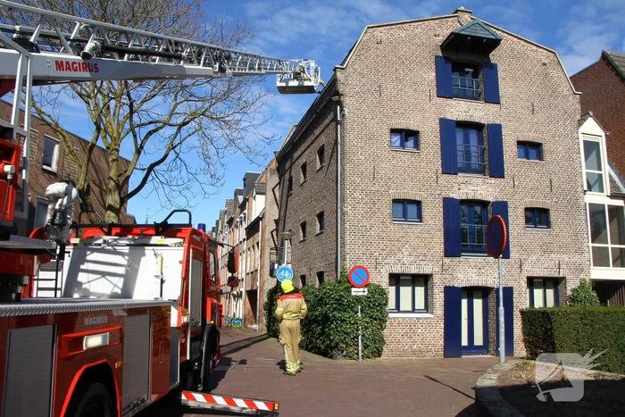 Dakpannen zorgen voor gevaarlijk situatie