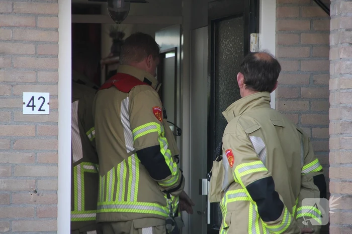 Brandweer verricht metingen na koolstofmonoxide melding