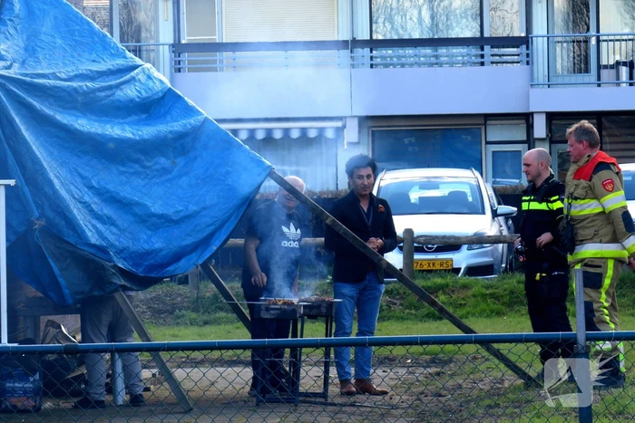 Barbecue zorgt voor brandweerinzet