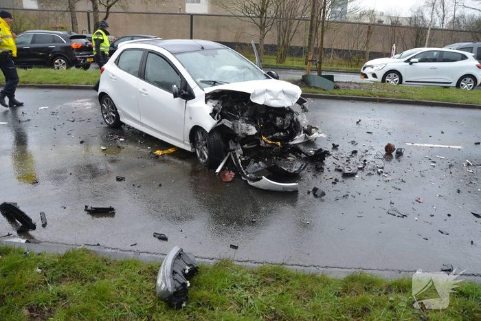 Flinke ravage na aanrijding