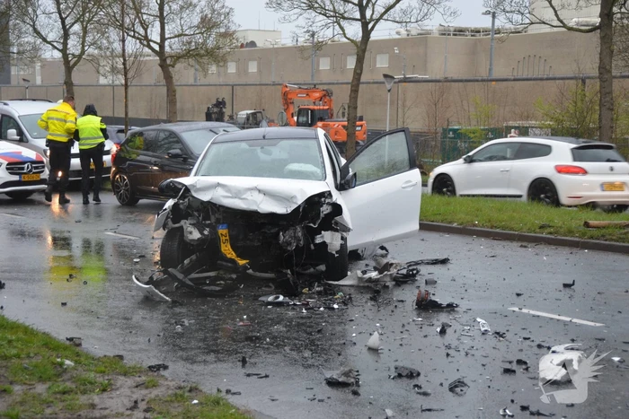 Flinke ravage na aanrijding