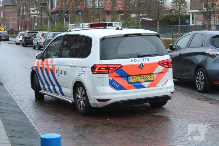 Omgeving basisschool afgezet door verdachte situatie