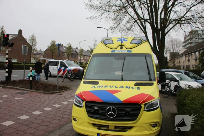 Fietser geschept door automobilist