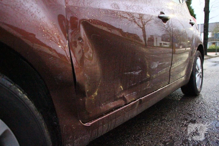 Auto weggesleept na ongeval