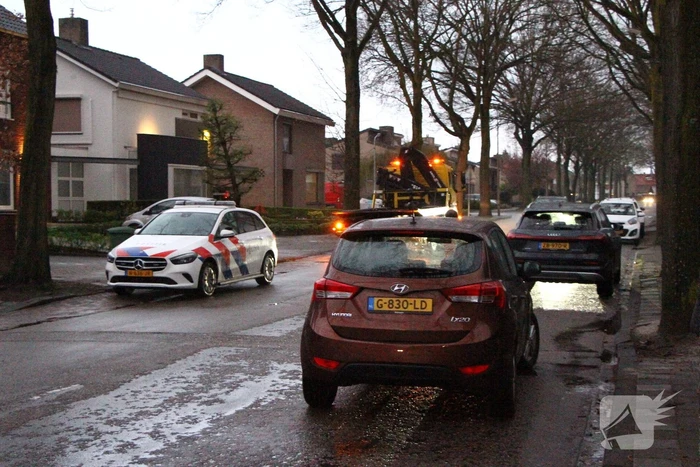 Auto weggesleept na ongeval