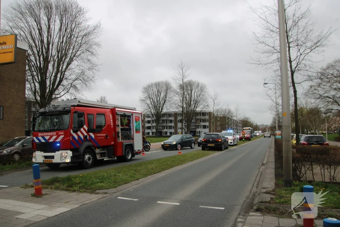 Bestuurder van bestelbus botst op voorganger