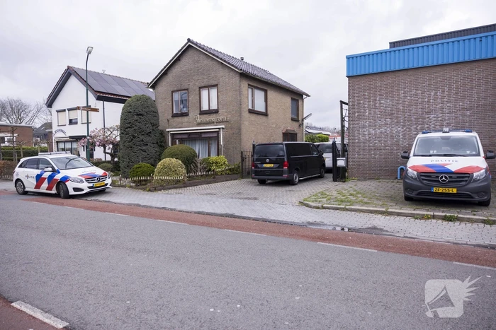 Onderzoek naar dode in woning
