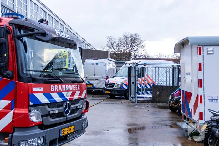 Explosieven aangetroffen in auto na inbeslagname