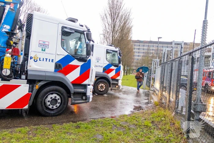Explosieven aangetroffen in auto na inbeslagname
