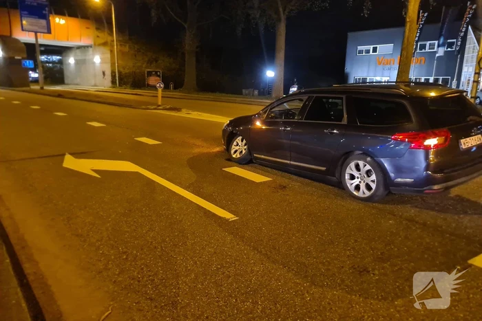 Bestuurster aangehouden na rijden onder invloed