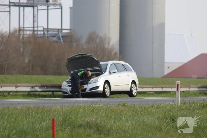 Omstanders voorkomen erger bij autobrand