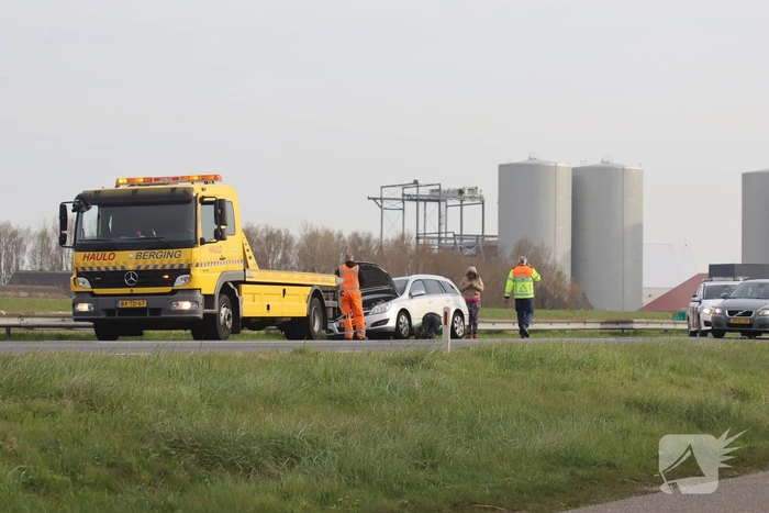 Omstanders voorkomen erger bij autobrand