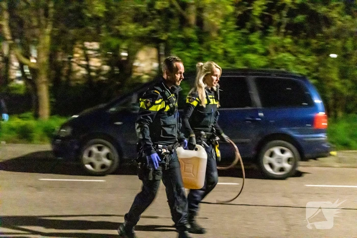 Politie houdt twee benzinedieven aan