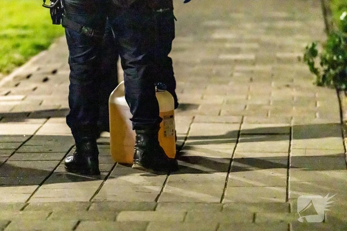 Politie houdt twee benzinedieven aan