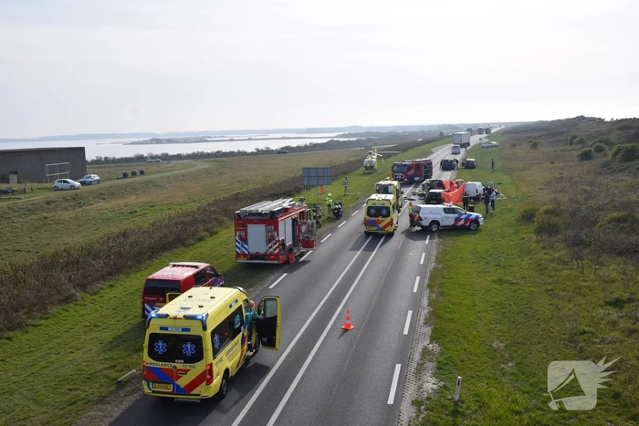 Dode en zwaar gewonde bij ernstig ongeluk