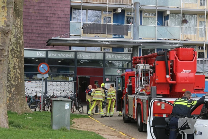 Onderzoek in flatgebouw vanwege gaslucht