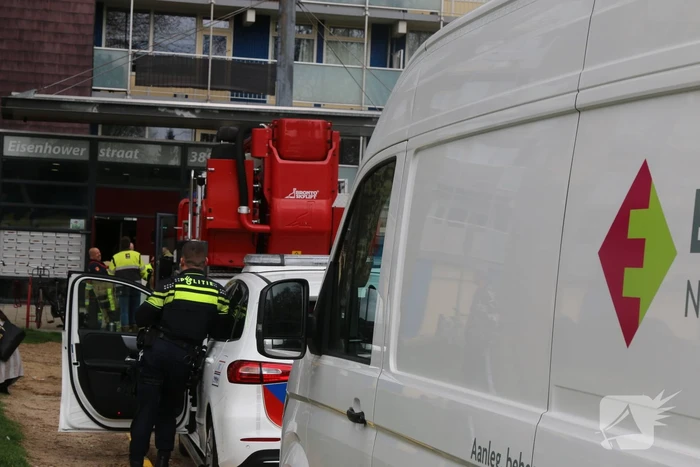 Onderzoek in flatgebouw vanwege gaslucht