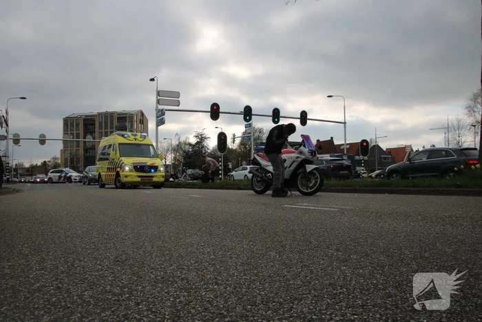 Fietser gewond bij botsing met motor