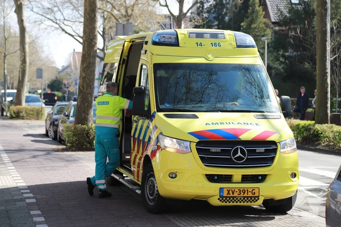 Veel schade bij ongeval tussen twee auto's