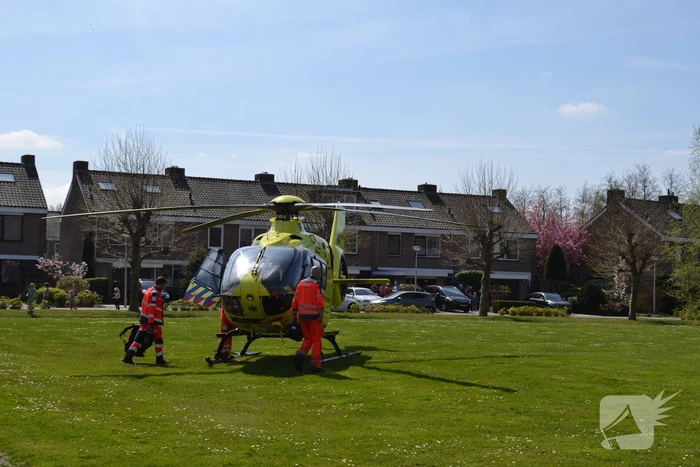 Traumahelikopter trekt veel bekijks