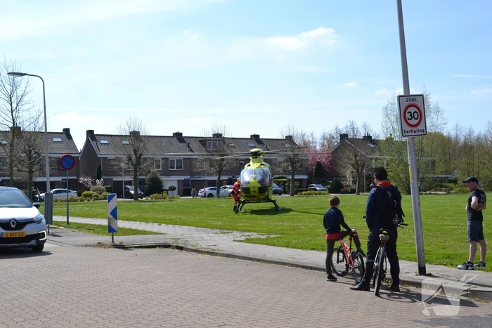 Traumahelikopter trekt veel bekijks