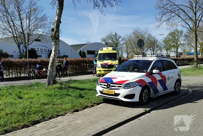 Persoon gewond na val met fiets