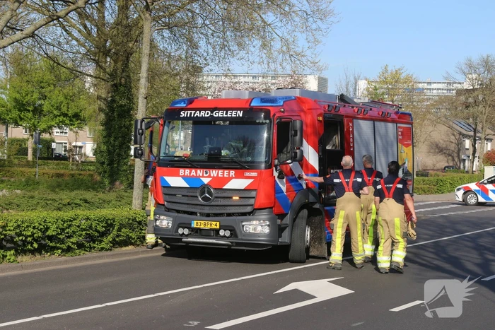 Persoon op scootmobiel gewond bij botsing met auto