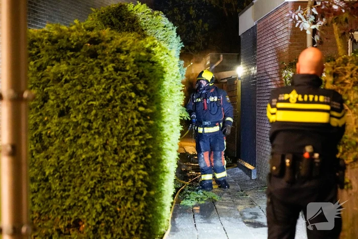Heg gaat in vlammen op door sigaret