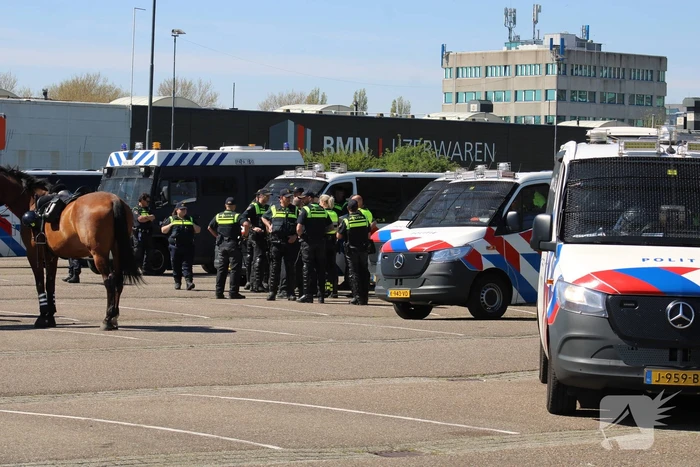 Veel politie op de been tijdens TOTO KNVB bekerfinale in Feijenoord-stadion