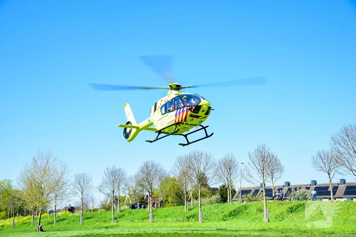 Traumahelikopter landt na gevonden kinderfiets