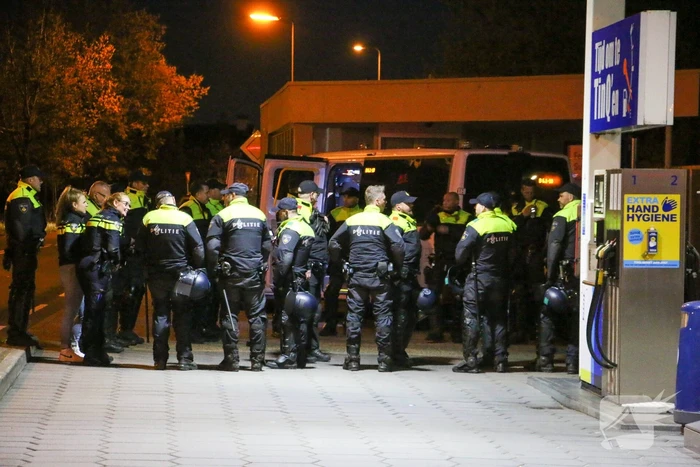 Grote politiemacht op de been voor risicowedstrijd