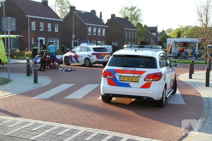 Wielrenner gewond door ongeval met personenauto