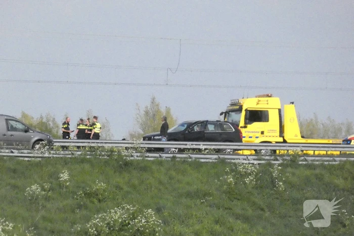 Auto belt via eCall hulpdiensten na ongeval