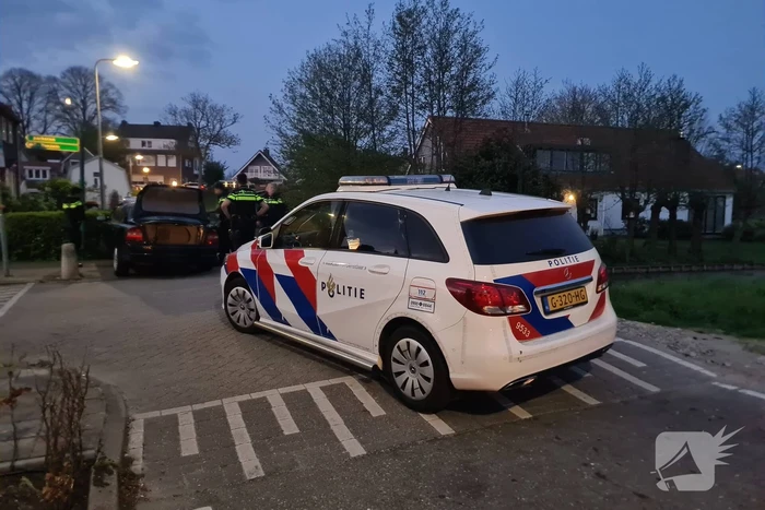 Automobilist crasht na achtervolging