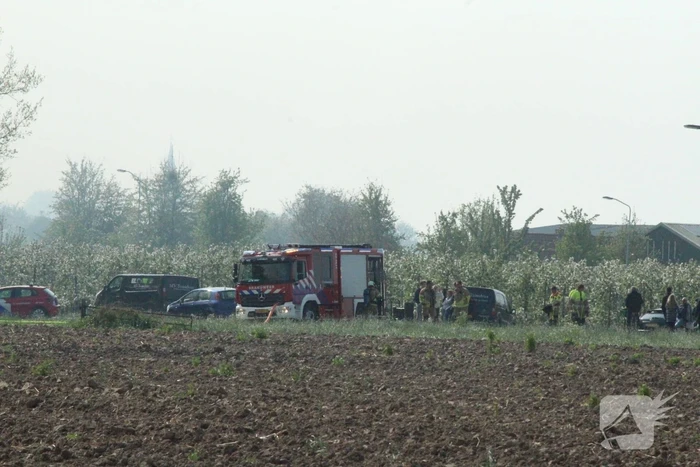 Enorme rookwolken bij brand in opslagloods