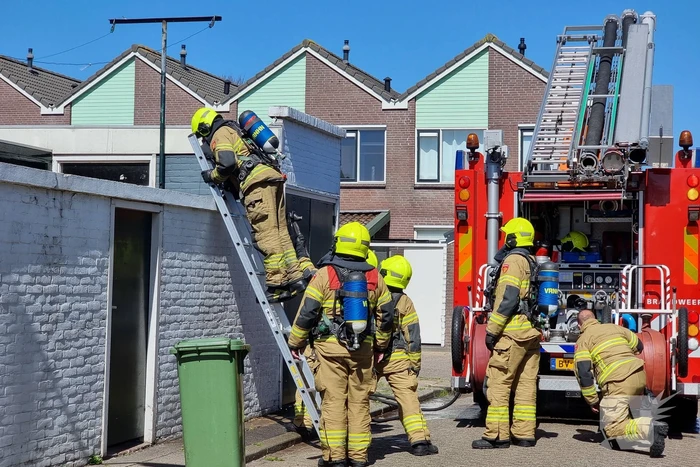 brand jan in 't veltstraat den helder