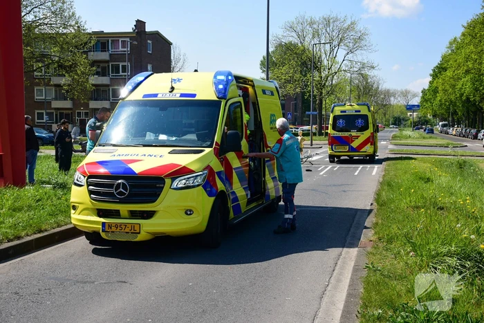 Fietser geschept en raakt ernstig gewond