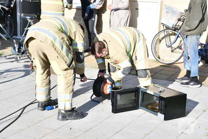 Brandweerinzet door aangebrande broodjes