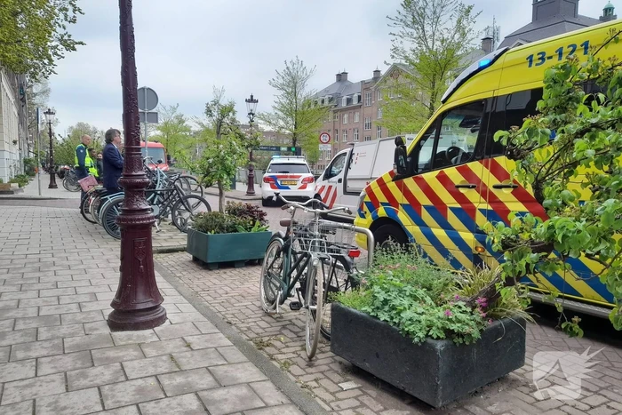 Persoon overleden na te water raken in vaart Boerenwetering