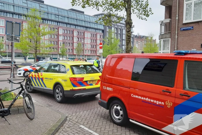 Persoon overleden na te water raken in vaart Boerenwetering