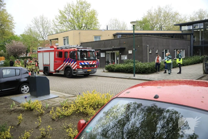 Meerdere personen raken onwel door vreemde lucht in huisartsenpraktijk