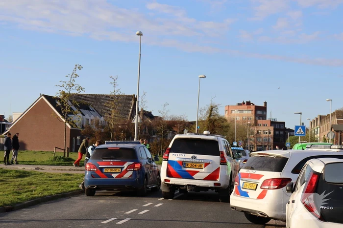 Kindje zwaargewond bij botsing met taxi