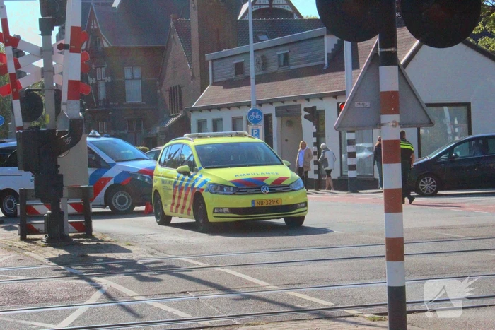 Scooterrijder gewond bij botsing met auto