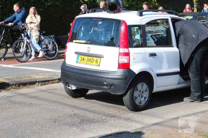 Scooterrijder gewond bij botsing met auto